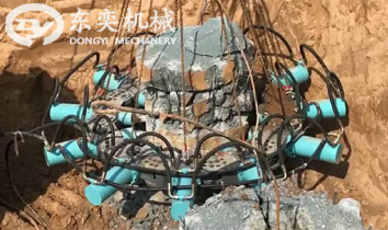 液壓破除1200mm混凝土樁頭 液壓破樁機現場